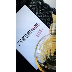 Открытка «Всё началось с поцелуя»