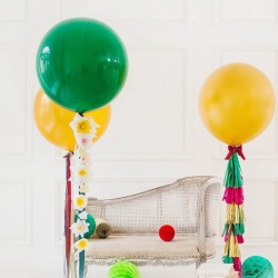 Большие шары лилия