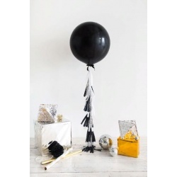 Большой шар черный на гирлянде