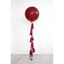 Большой шар бургундия на гирлянде